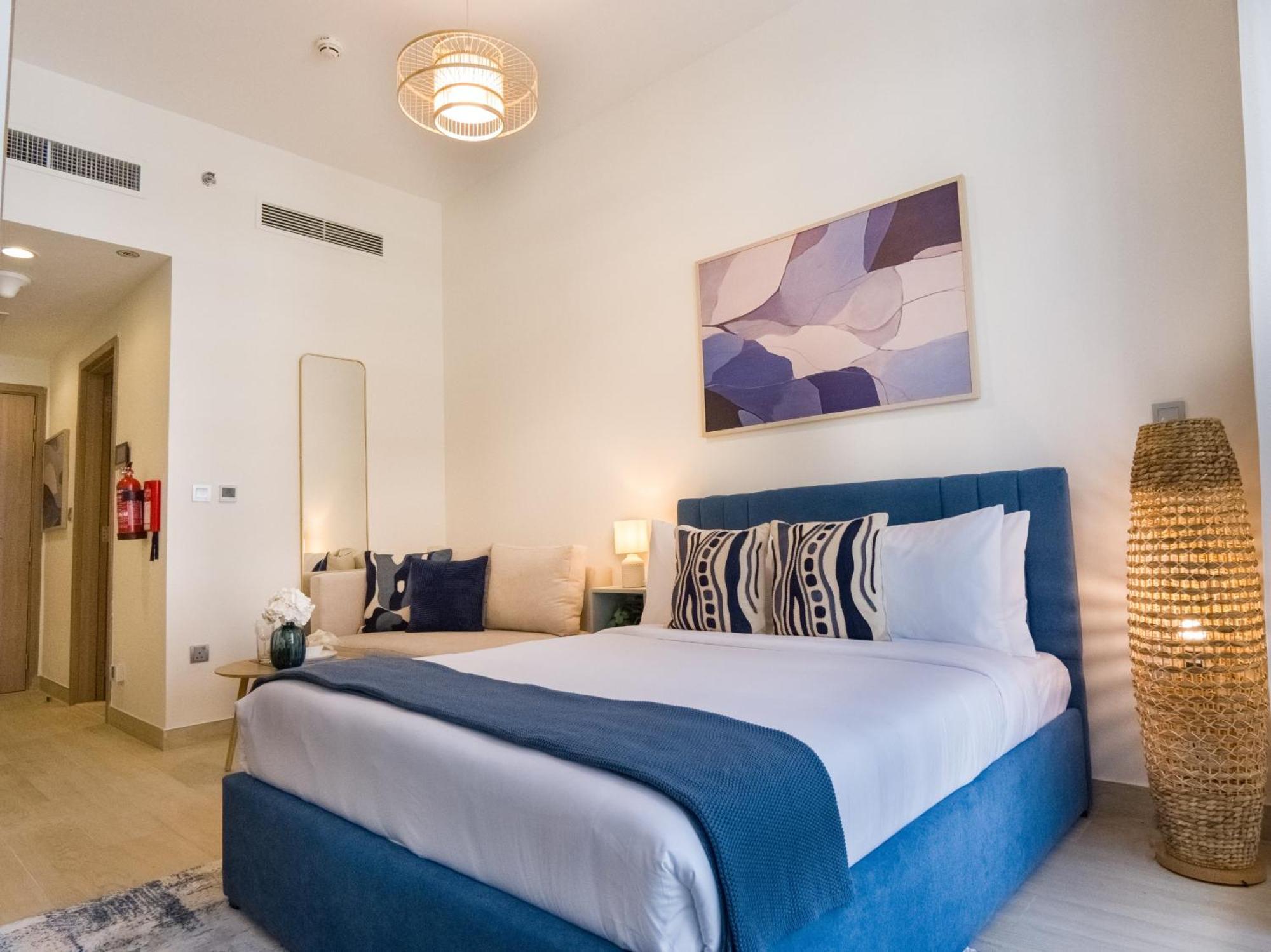 Easygo- Lavish Stu With Pool View In Azizi Riviera Appartamento Dubai