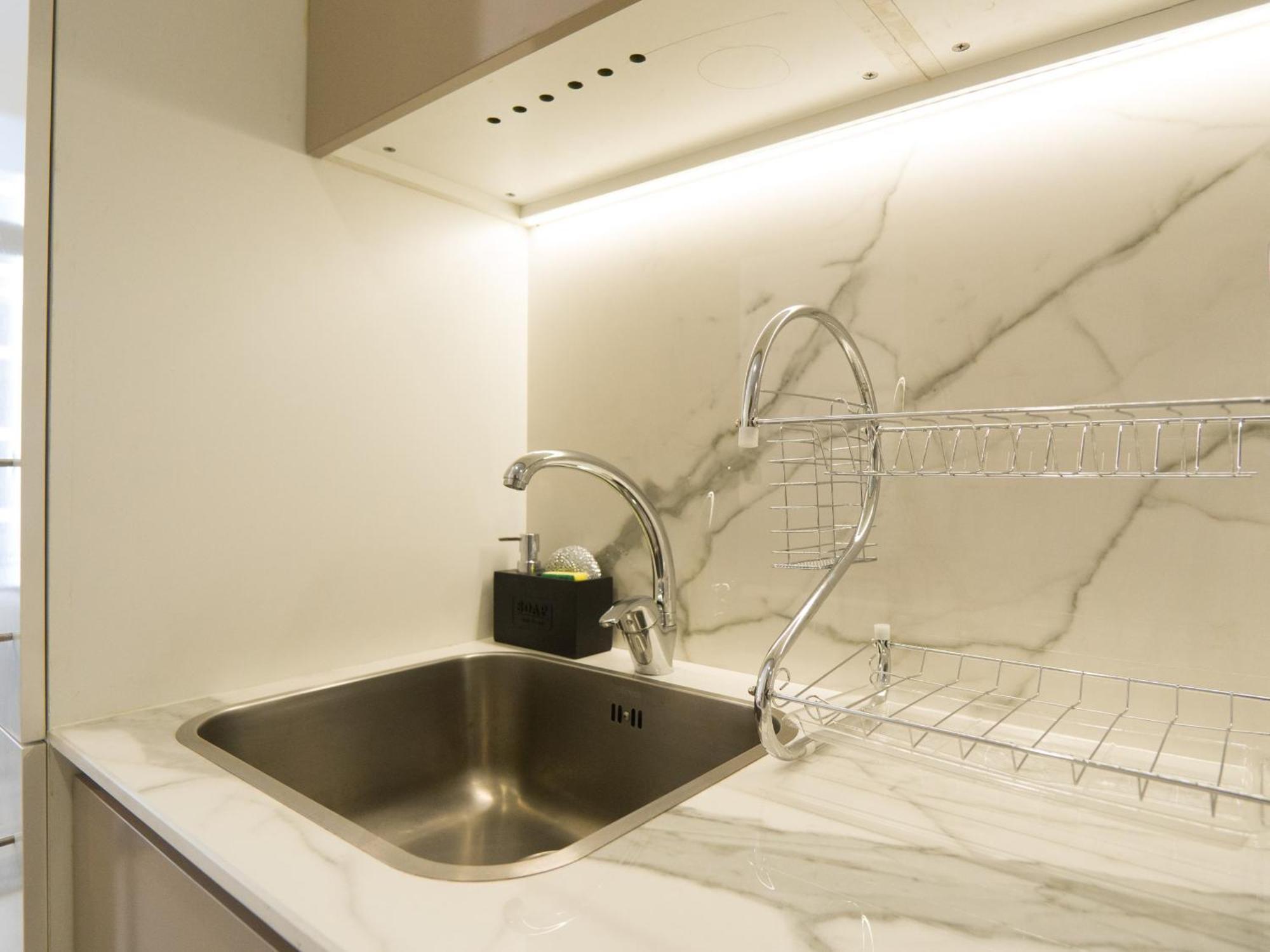 Easygo- Lavish Stu With Pool View In Azizi Riviera Dubaï